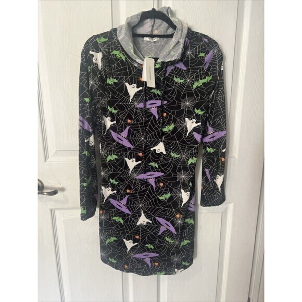 No Comment Juniors Halloween Witch hats, ghosts, spider webs Hoodie Dress Lg NWT